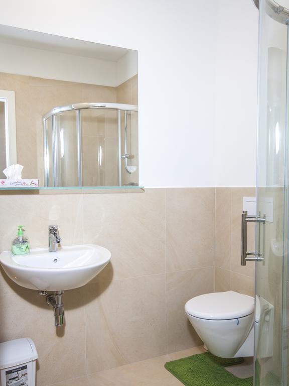 Beautiful Central Apartment Thamova براغ المظهر الخارجي الصورة