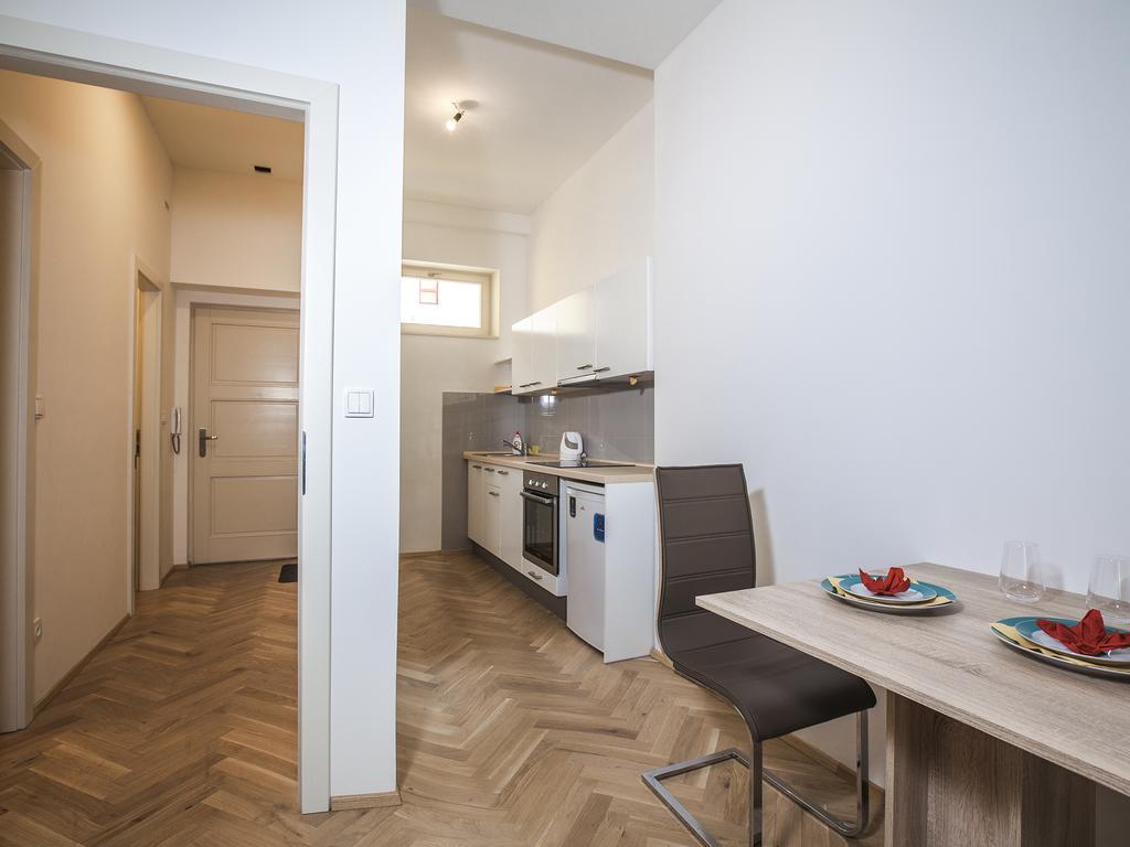 Beautiful Central Apartment Thamova براغ المظهر الخارجي الصورة