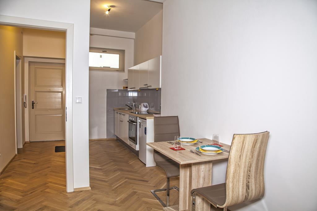 Beautiful Central Apartment Thamova براغ المظهر الخارجي الصورة